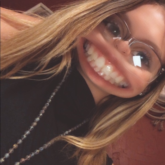 aleesha_01